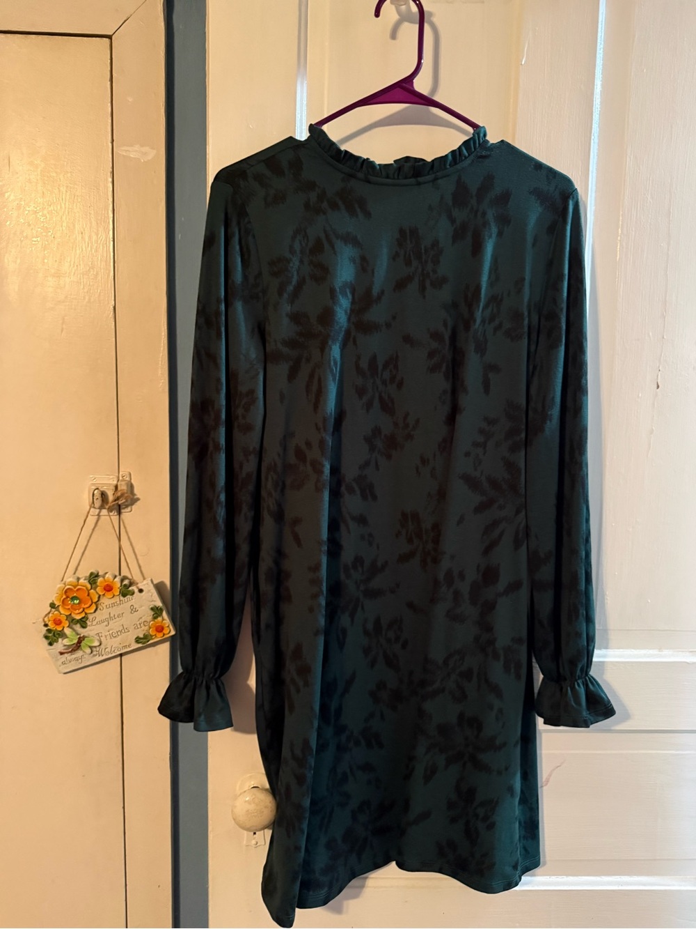 Maurices Green Long-Sleeve Floral Shift Dress